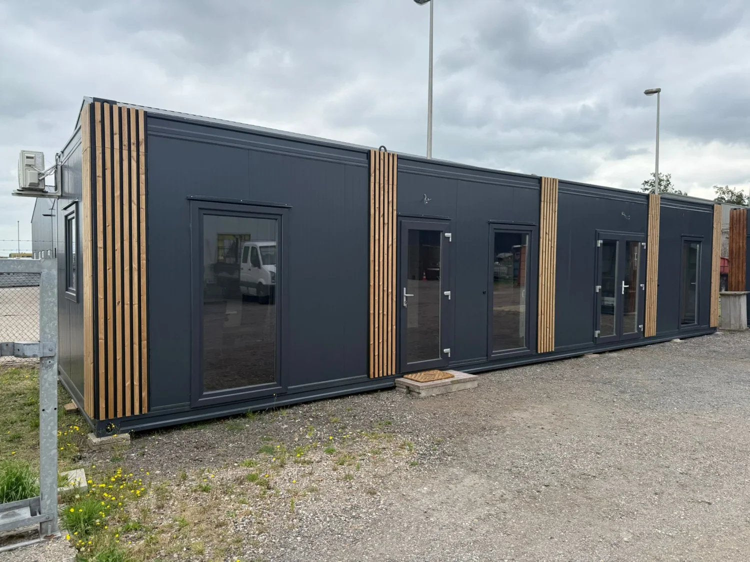 noodwoning kopen