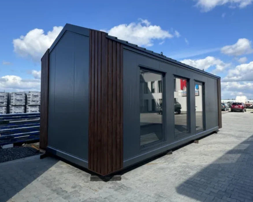 Woonunit/Tiny House 8X3M Met Puntdak