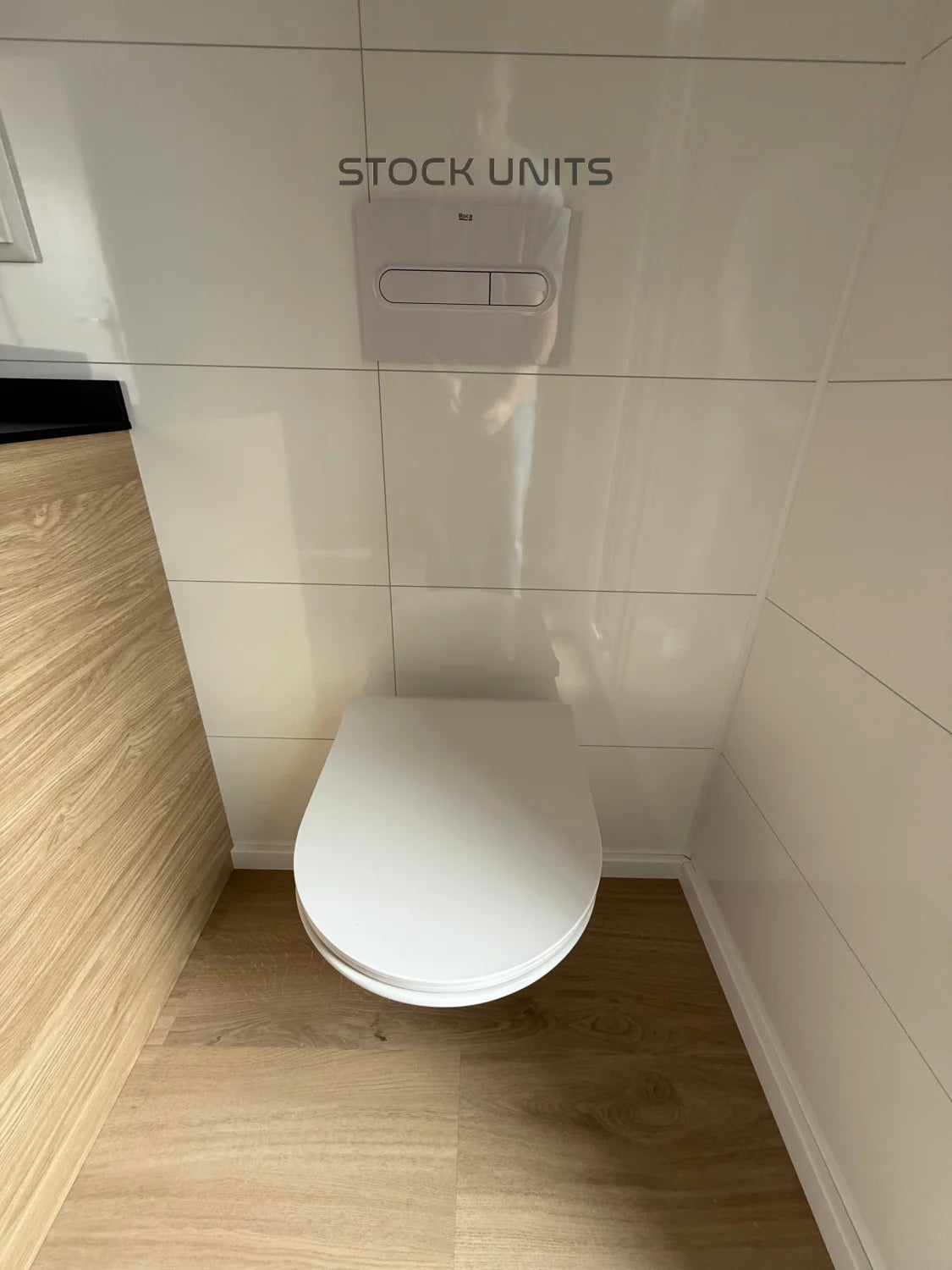Tiny House “Onyx XL” – 57 m² Luxe Designwoning op Wielen met 2 Slaapkamers