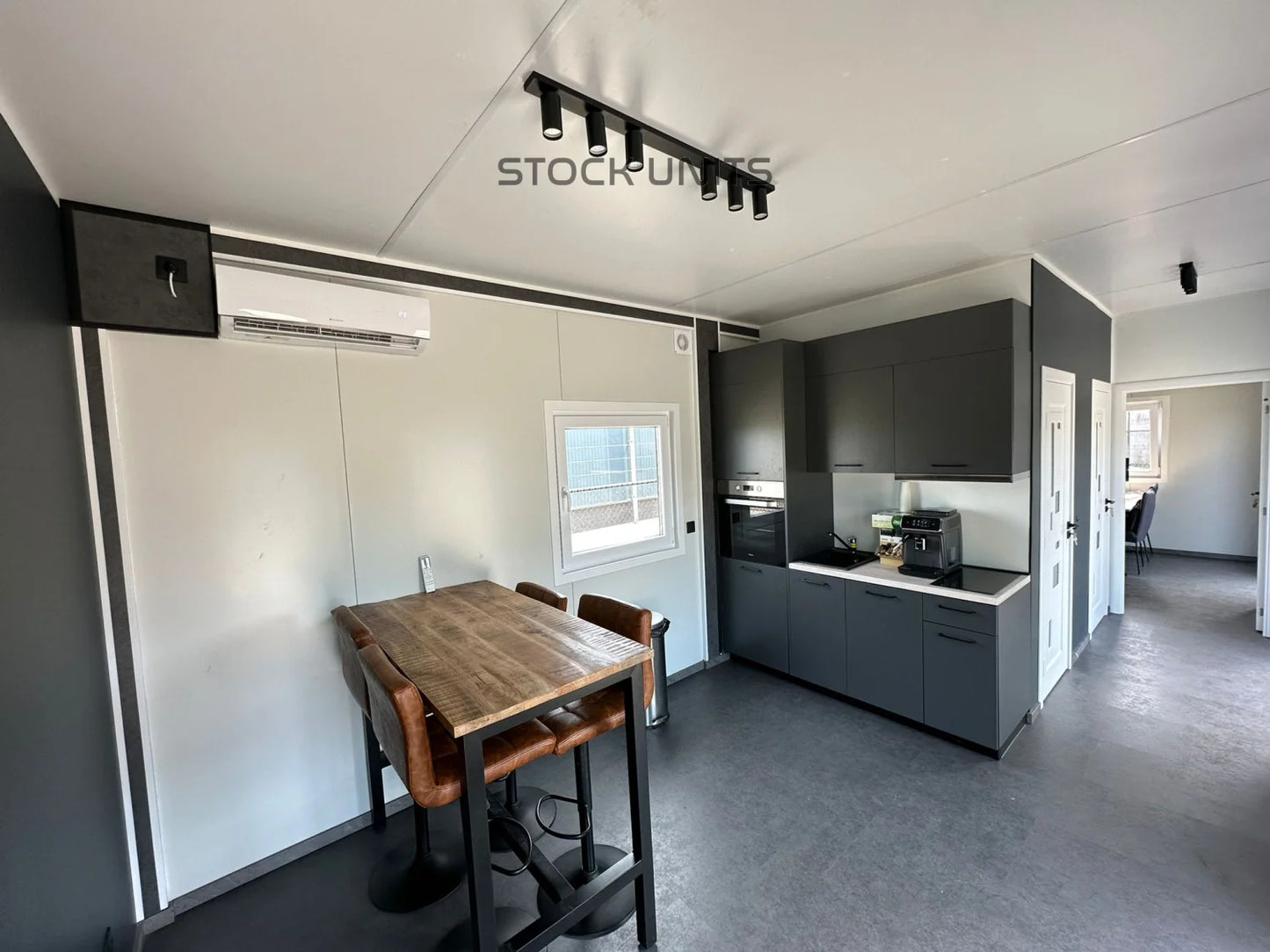 Tweedehands Woonunit 13x3,2m 42m2 RO - 2 Slaapkamers - Direct Leverbaar