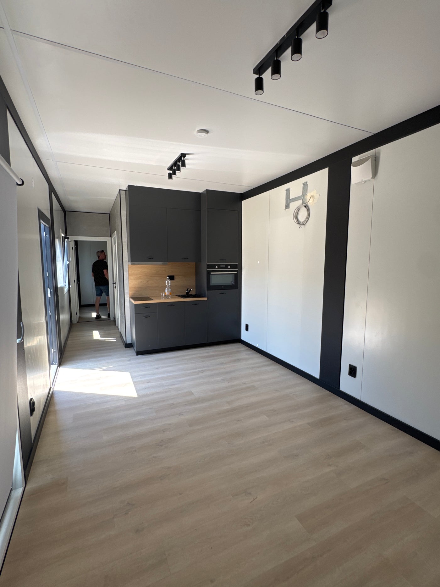 Zorgwoning van 11 × 3,2 meter geplaatst in Eijsden