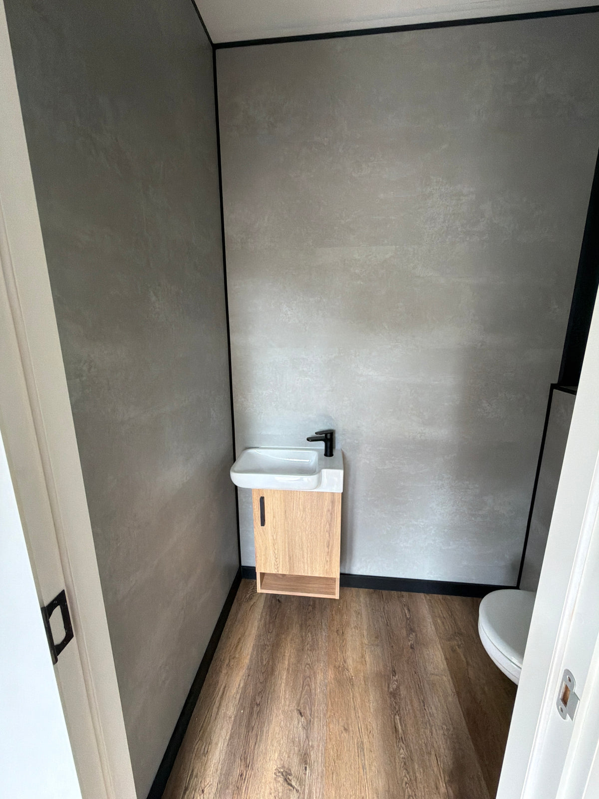 Hoogersmilde, 13 × 3,2 m kantoorunit