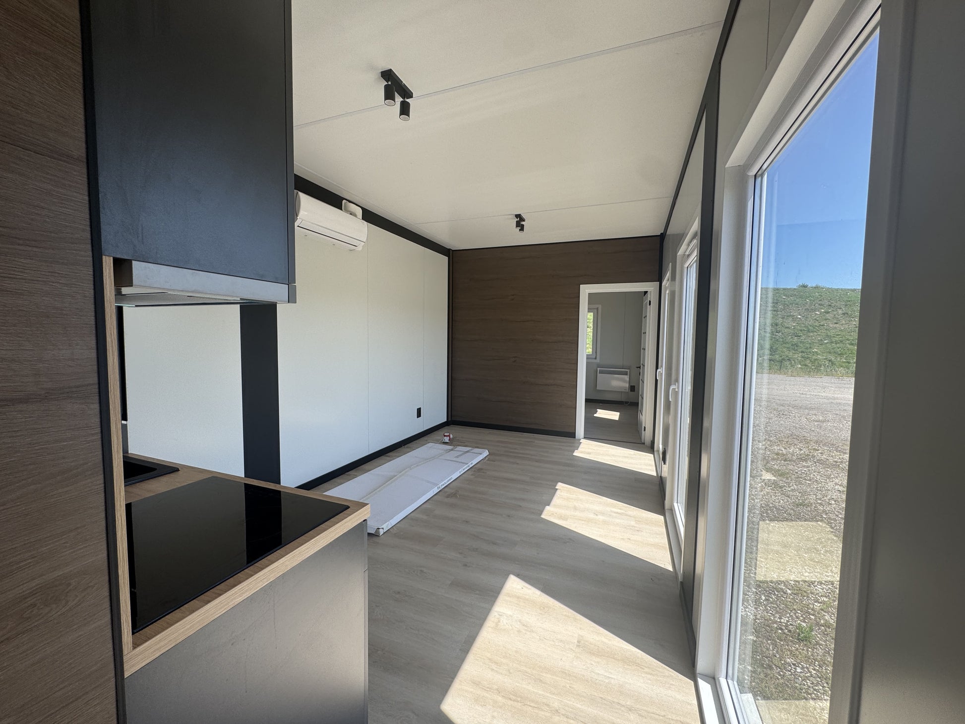 Mantelzorgwoning (wit) 13x3,2m RO - 2 slaapkamers - Direct leverbaar