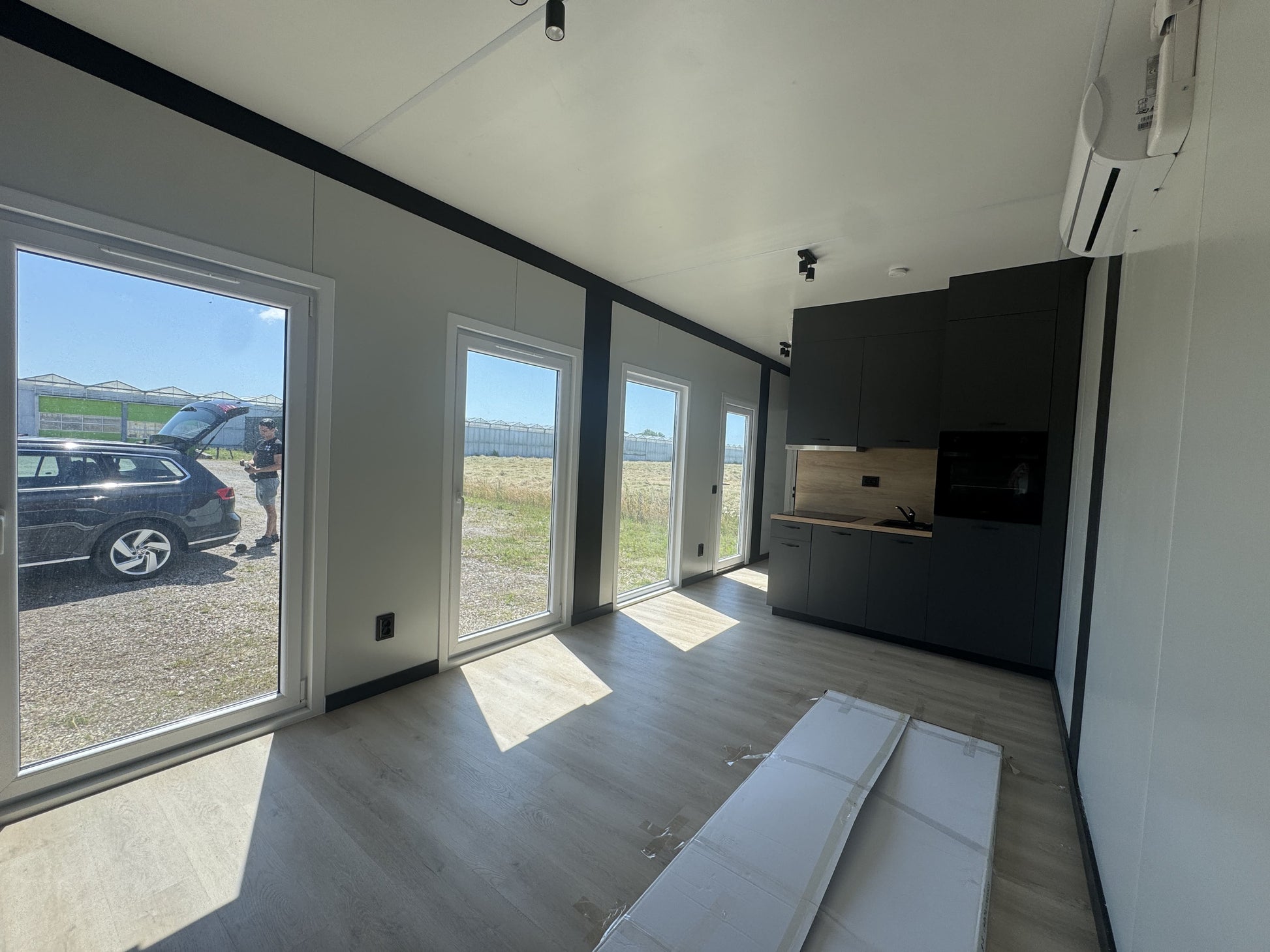 Mantelzorgwoning (wit) 13x3,2m RO - 2 slaapkamers - Direct leverbaar