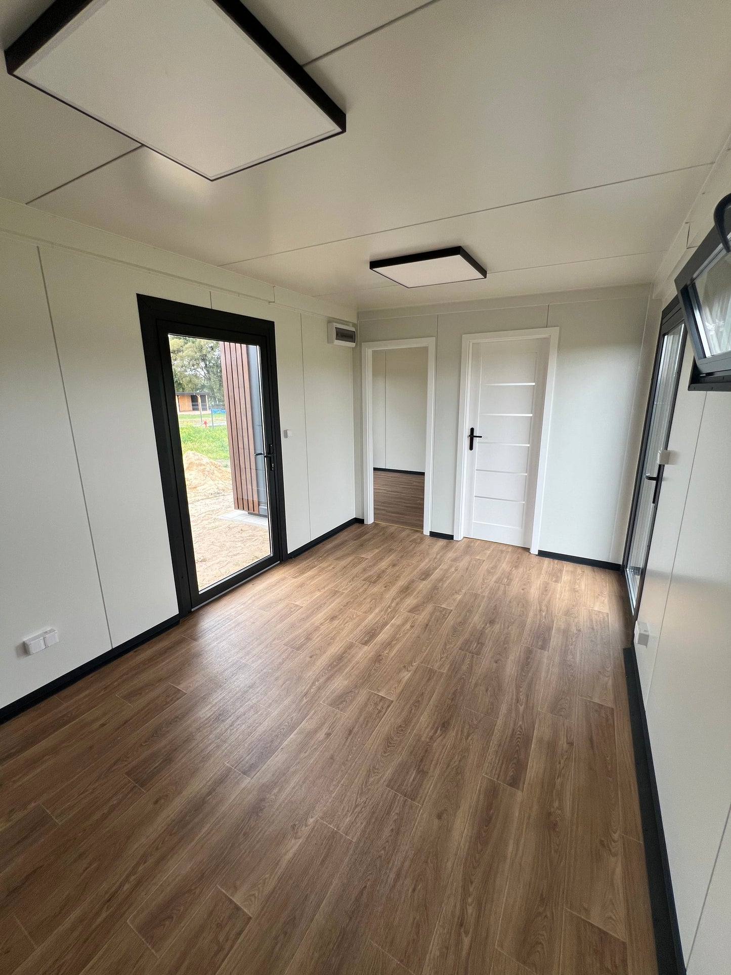 Woonunit L-vorm 33m² (6x3,2 + 5x3,2m) - 1 slaapkamer - PL