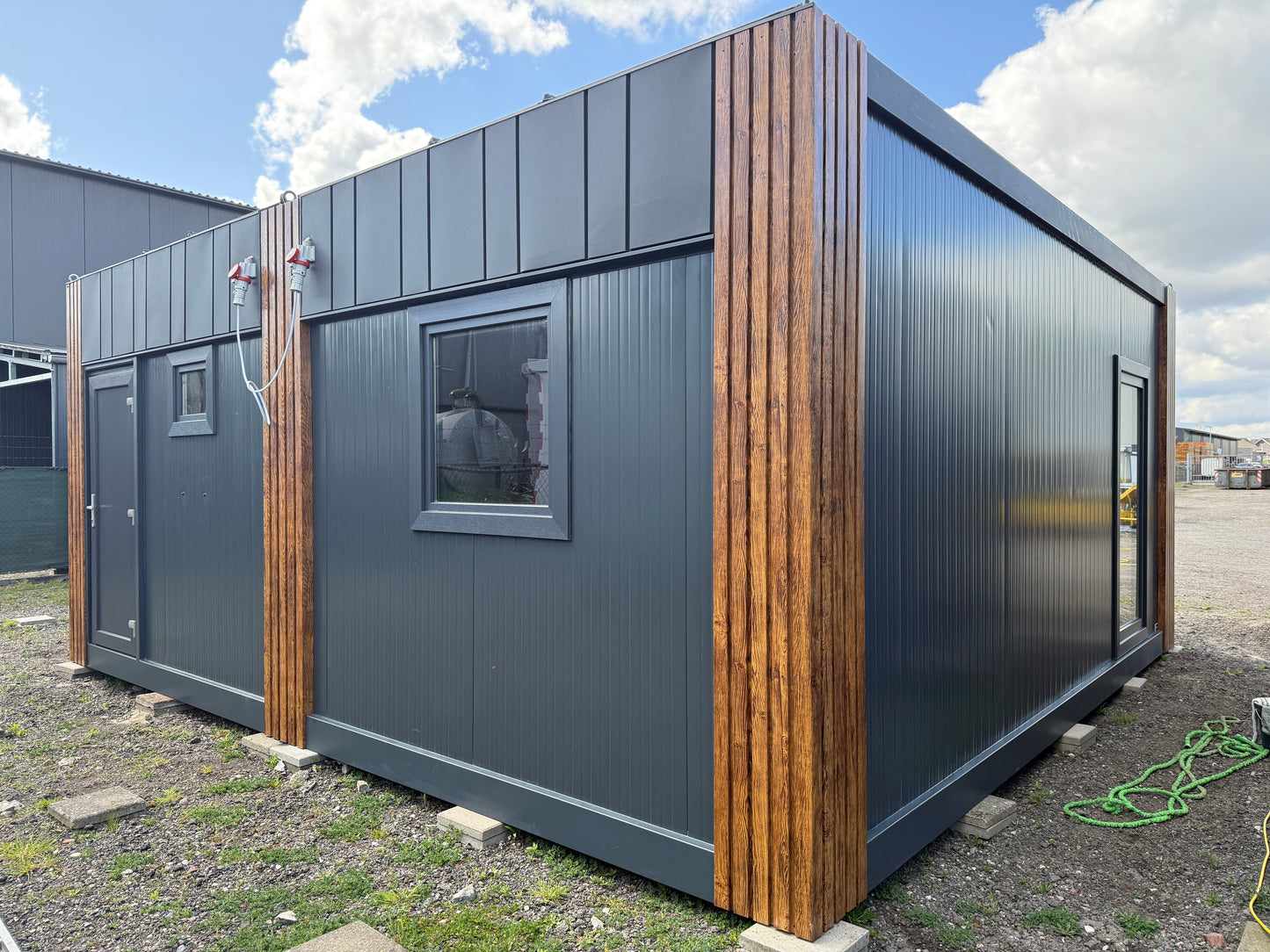 Woonunit RO 6x6,4m (geschakeld)