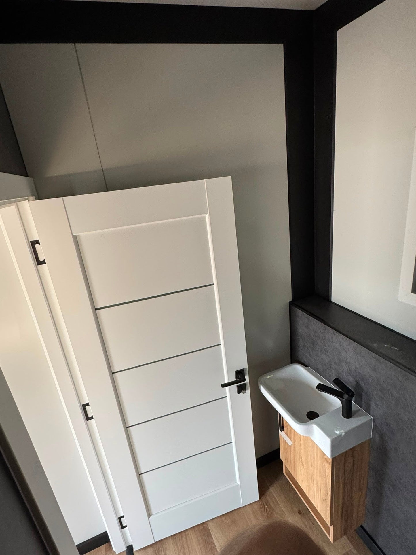 Kantoorunit 5x3,5m - Direct leverbaar