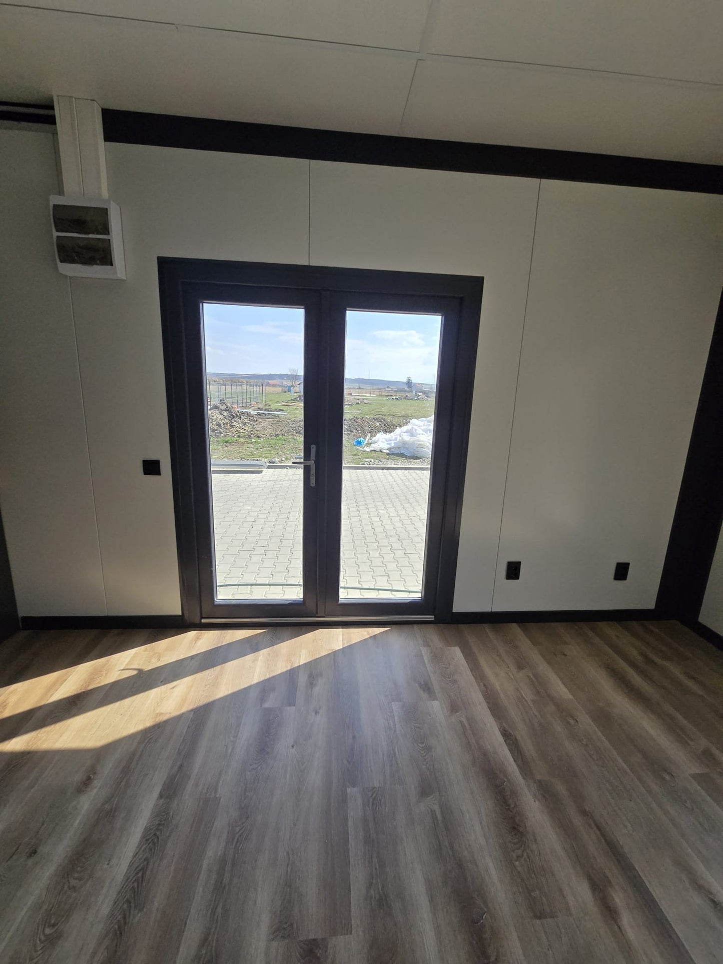 Kantoorunit 5x3,5m - Direct leverbaar