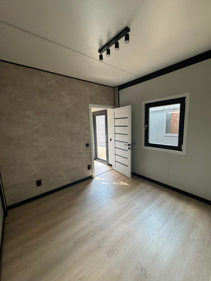 Woonunit 13,5x3,2m RO (SNF normering) - 2 slaapkamers