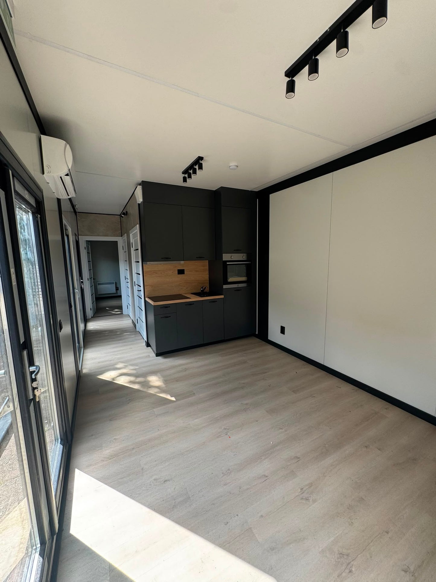 Woonunit 13,5x3,2m RO (SNF normering) - 2 slaapkamers
