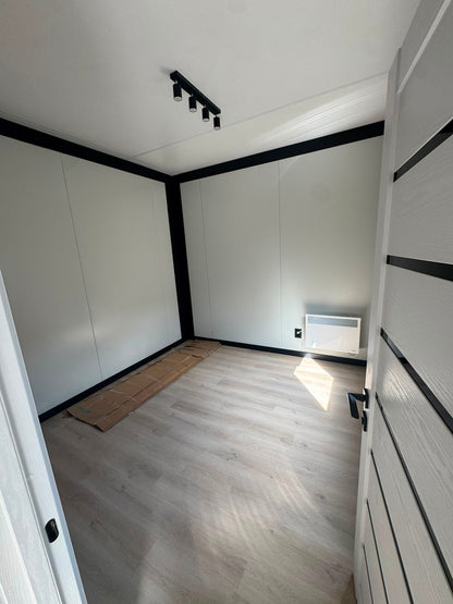 Woonunit 13,5x3,2m RO (SNF normering) - 2 slaapkamers