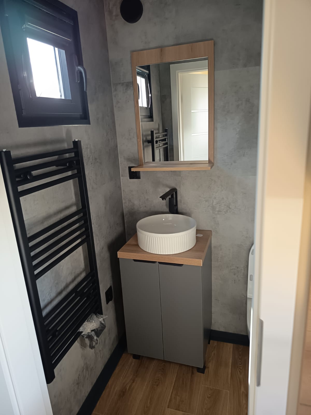 Woonunit 29m² (9x3,2m) - 1 slaapkamer - PL - Direct leverbaar