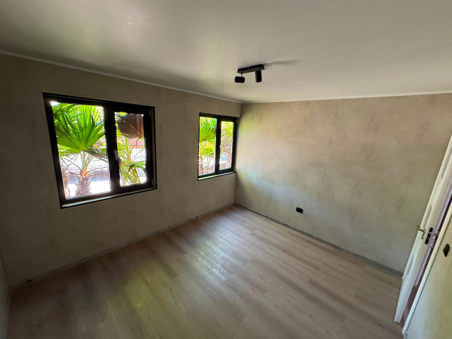 Geschakelde woonunit - 6,7x11,5m (74m²) - 3 slaapkamers