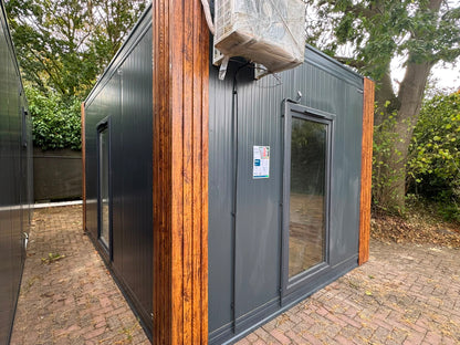 Kantoorunit 18m² (5x3,5m) - met toilet en keukenblok - RO