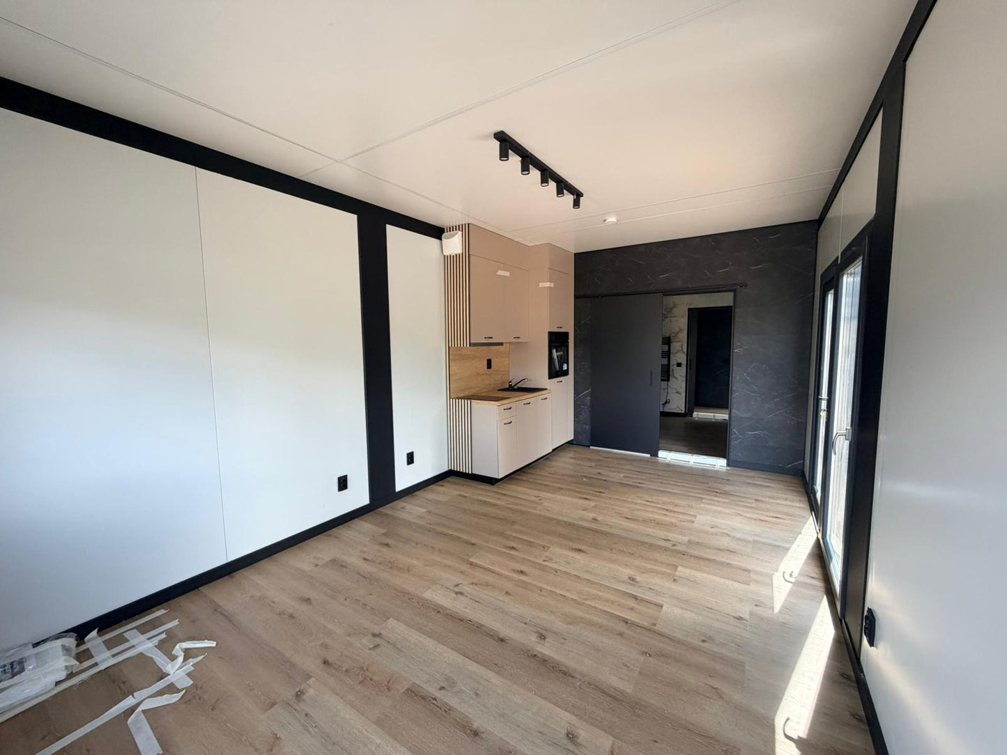 Woonunit 45,5m² (13x3,5m) - 1 slaapkamer - RO