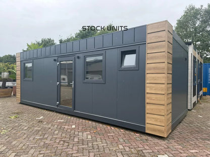 Gastenverblijf 8x3,2m - 1 slaapkamer