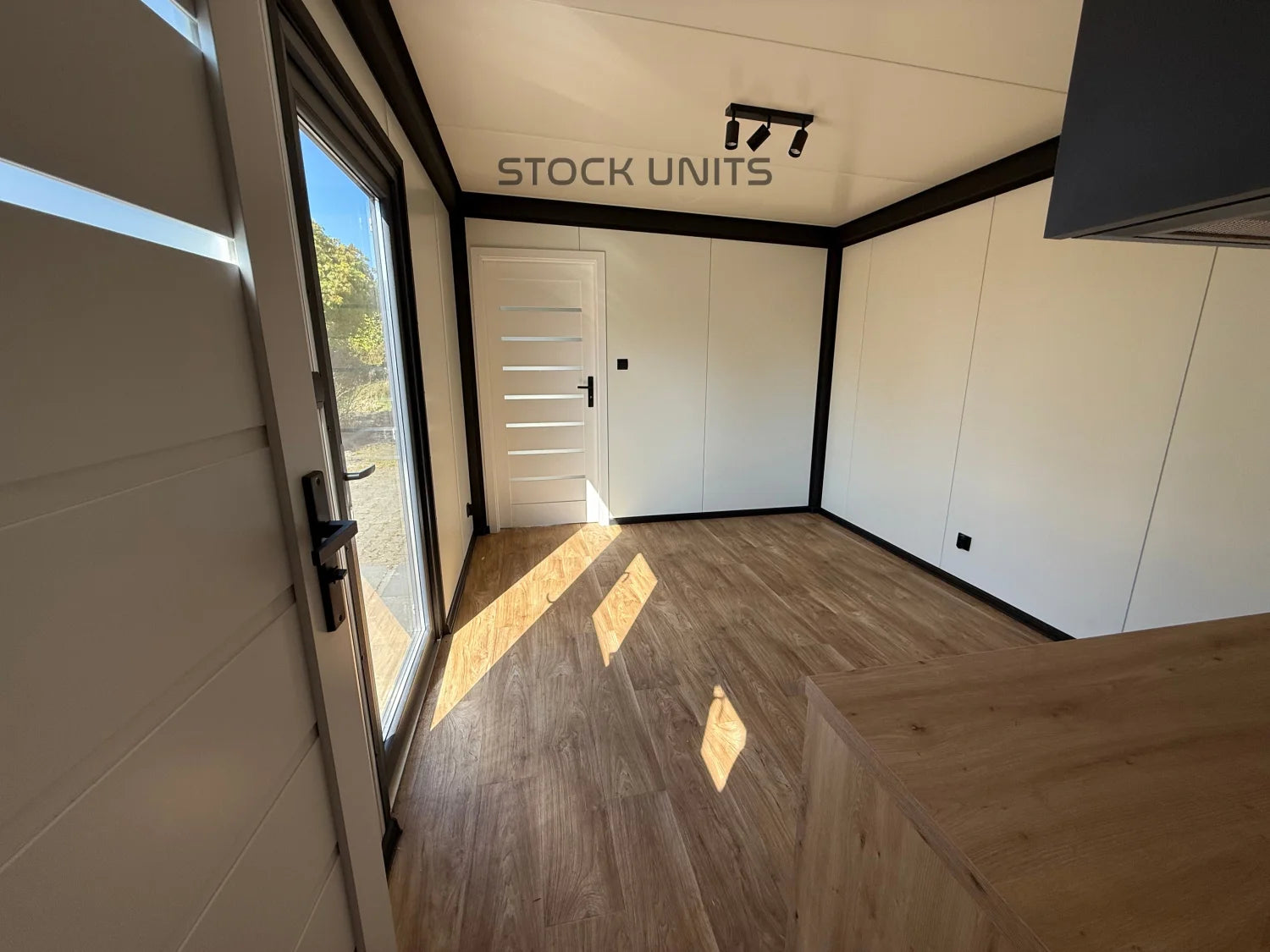 Containerwoning 8x3,2m 26m2 - 1 Slaapkamer