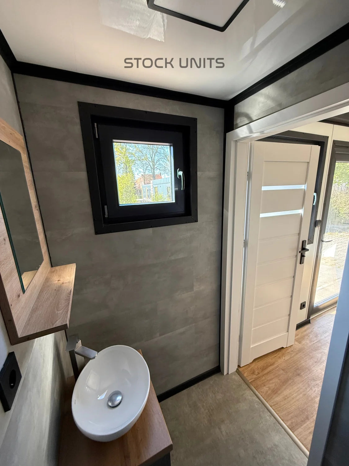 Containerwoning 8x3,2m 26m2 - 1 Slaapkamer
