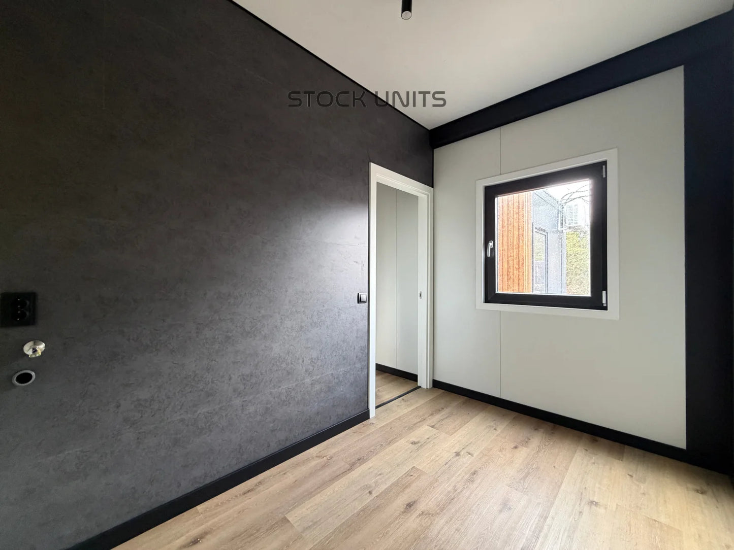 Gastenverblijf 13x3,2m RO - 2 Slaapkamers - Direct leverbaar