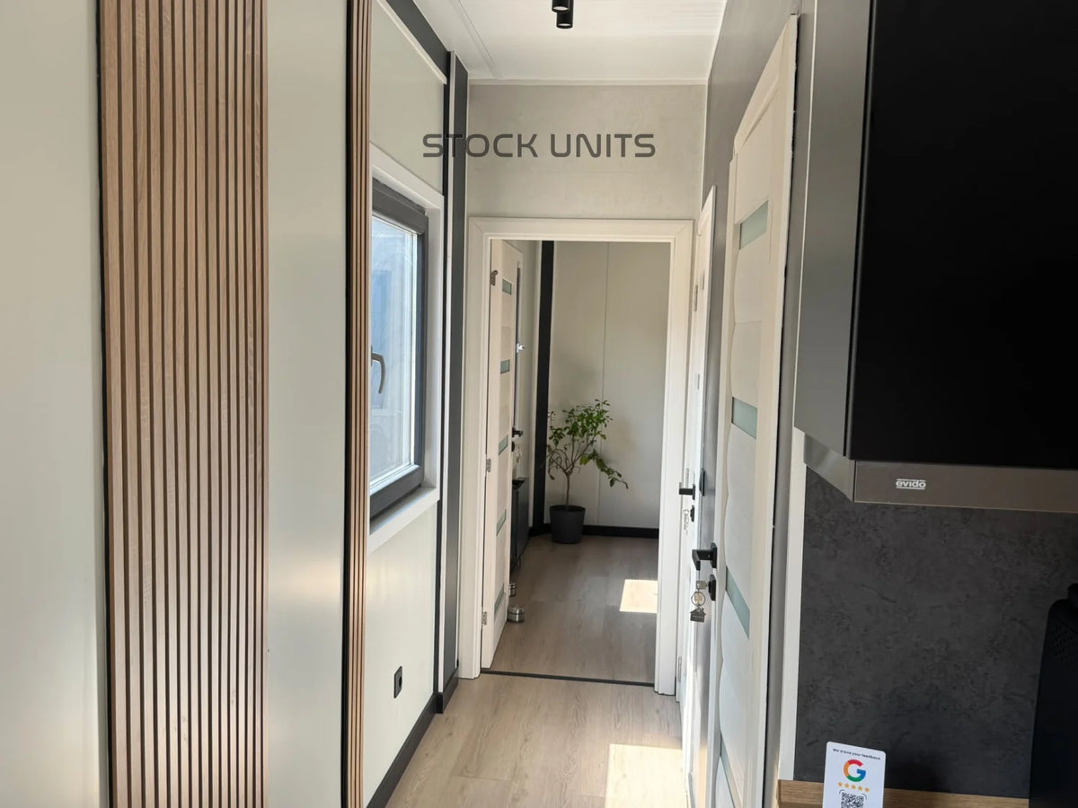 Gebruikte demo woonunit 42m² (13x3,2m) - 2 slaapkamers - RO