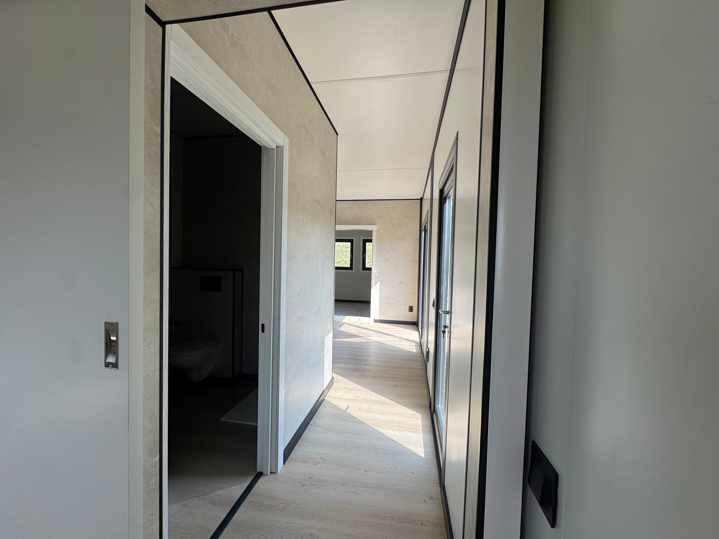Woonunit 44m² (11,2x3,91m) - 2 slaapkamers - RO