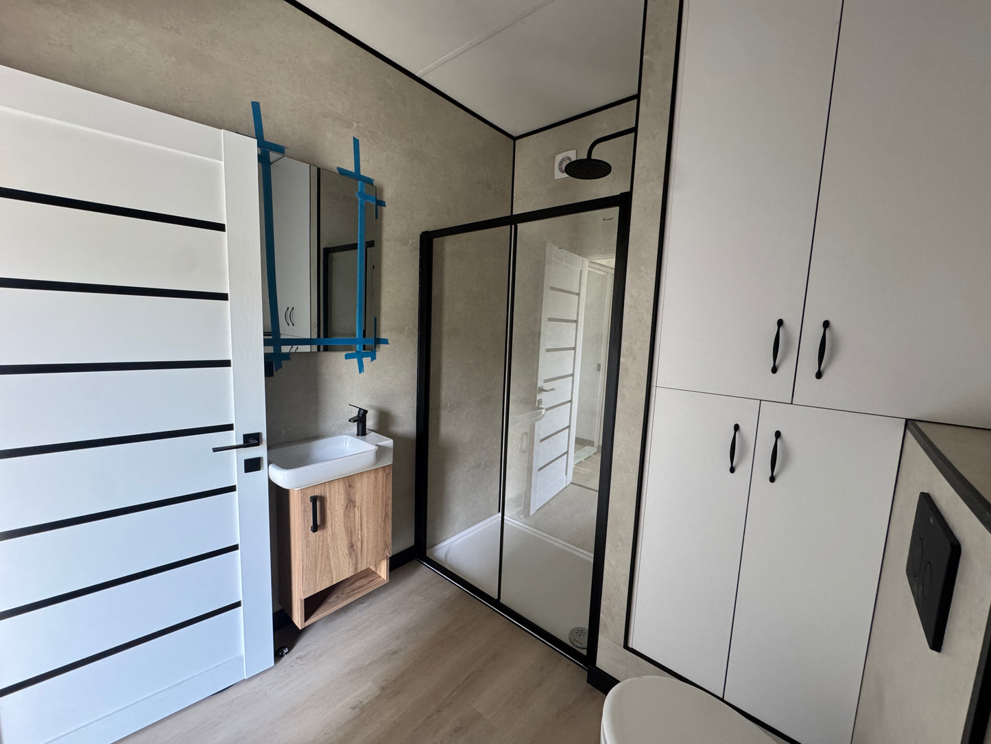 Woonunit 44m² (11,2x3,91m) - 2 slaapkamers - RO