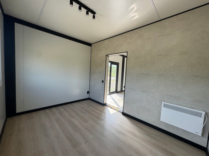 Woonunit 44m² (11,2x3,91m) - 2 slaapkamers - RO
