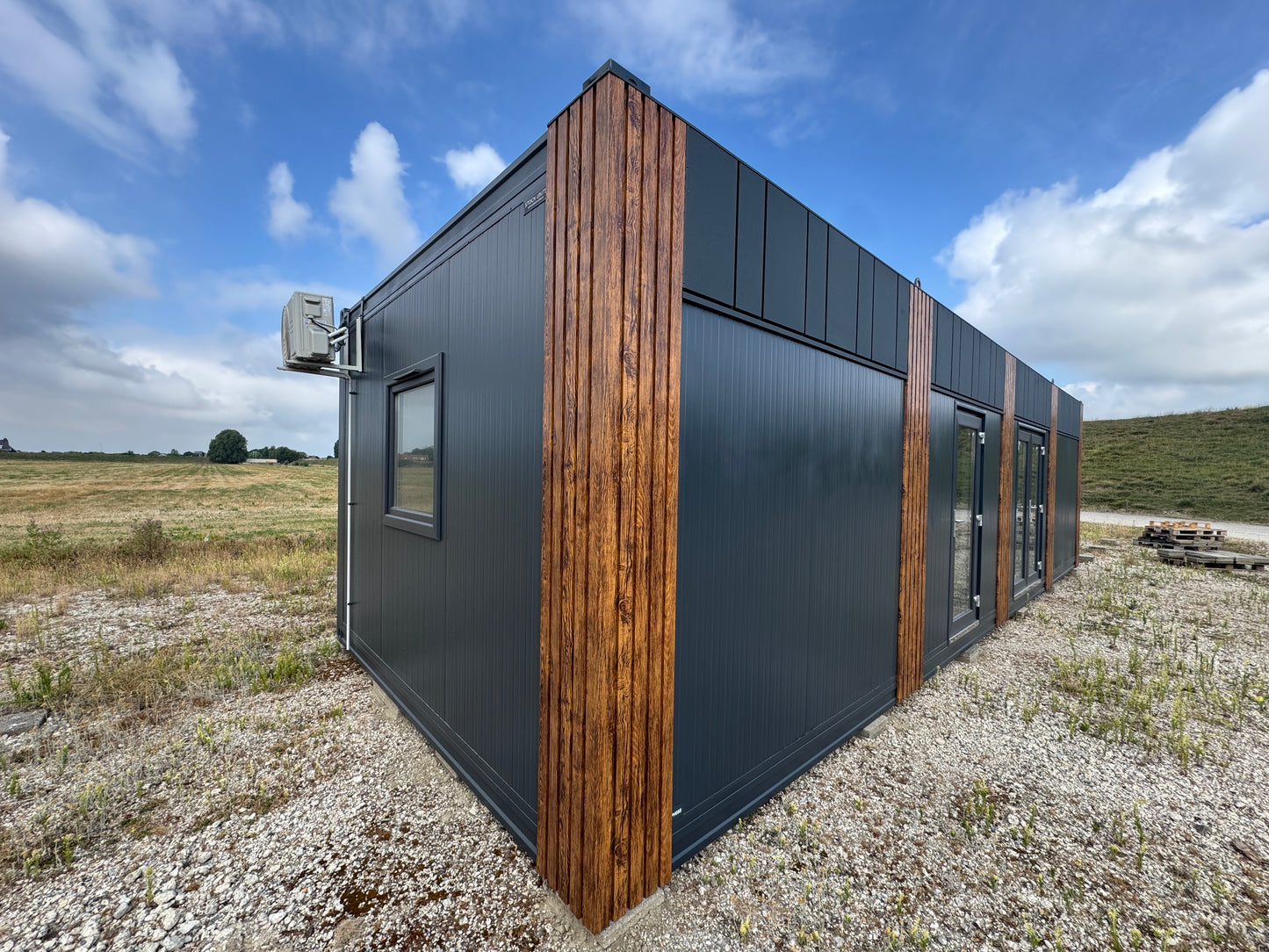 Woonunit 44m² (11,2x3,91m) - 2 slaapkamers - RO