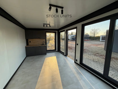 Kantoorunit Met Keuken 17M2 5 4X3 2M