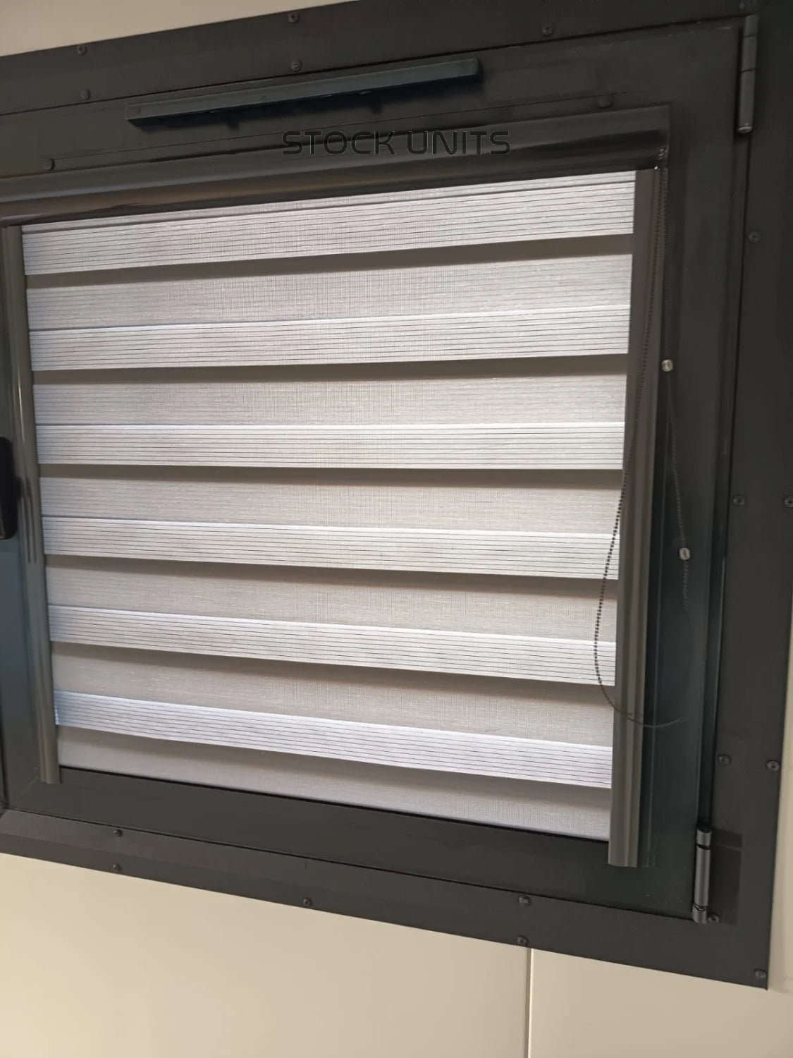 Kantoorunit 19m2 6x3,2m (PL)