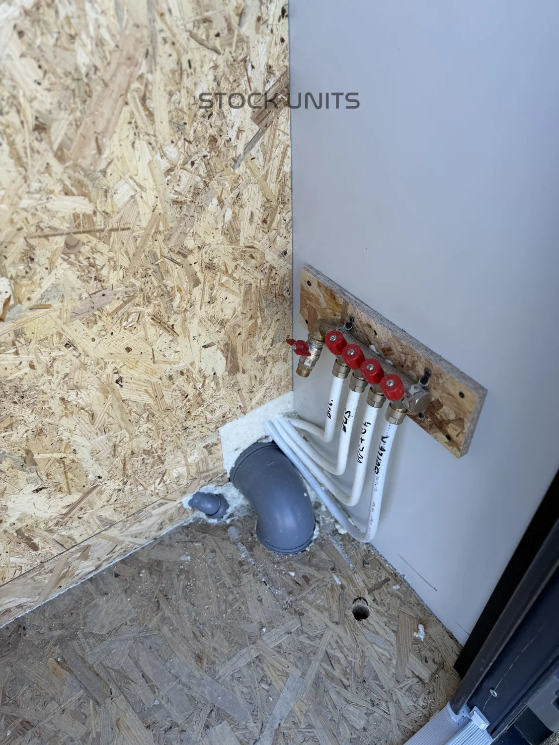 Mantelzorgwoning 11x3,2m RO 35m2 - Direct leverbaar