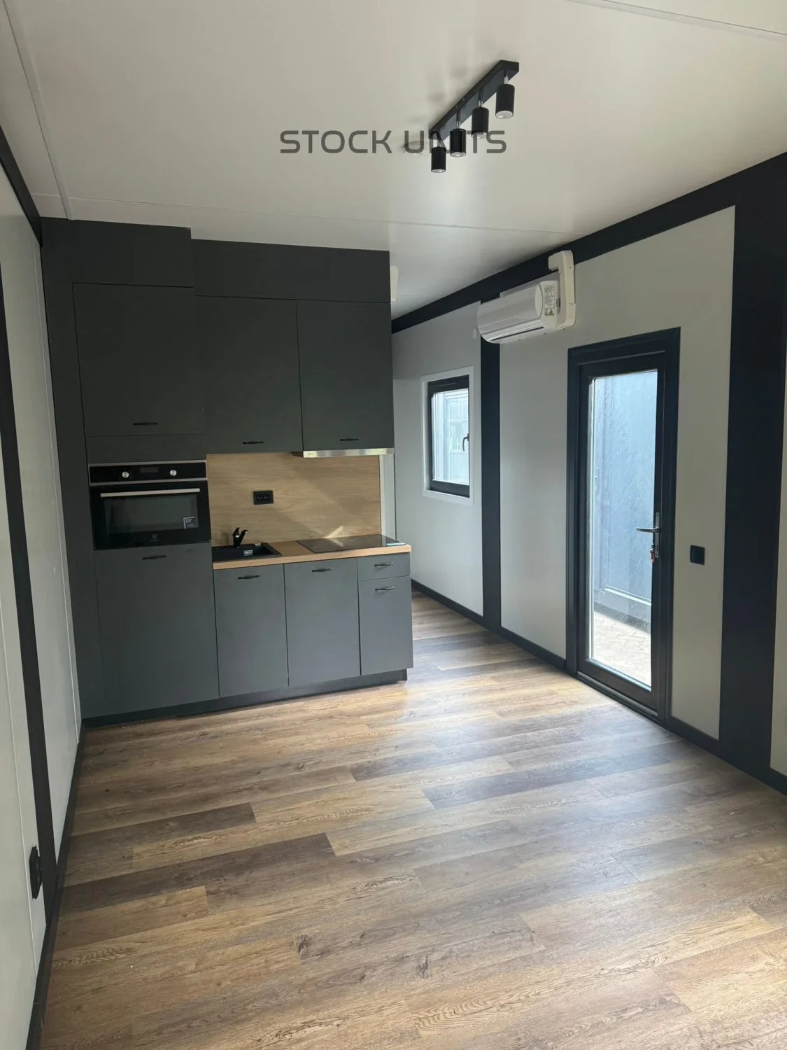 Mantelzorgwoning RO 11x3,2m - 1 slaapkamer - Direct leverbaar