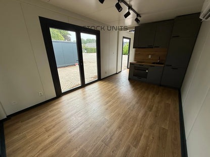 Noodwoning 11x3,2m PL - Direct Leverbaar