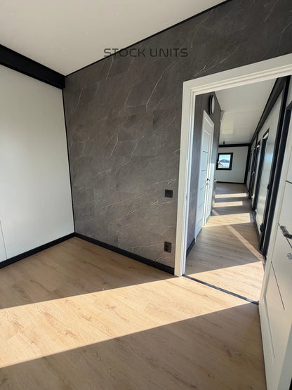 Woonunit 13x3,2m RO 42m2 - 1 slaapkamer - Direct leverbaar