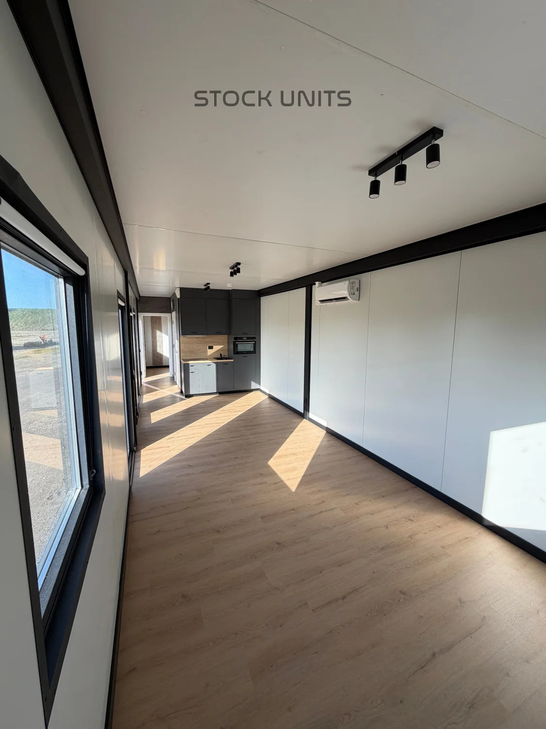 Woonunit 13x3,2m RO 42m2 - 1 slaapkamer - Direct leverbaar