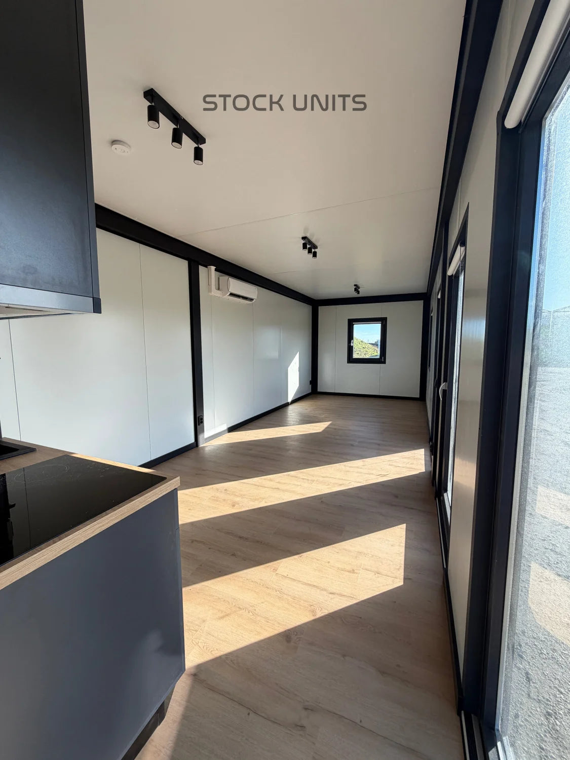 Woonunit 13x3,2m RO 42m2 - 1 slaapkamer - Direct leverbaar