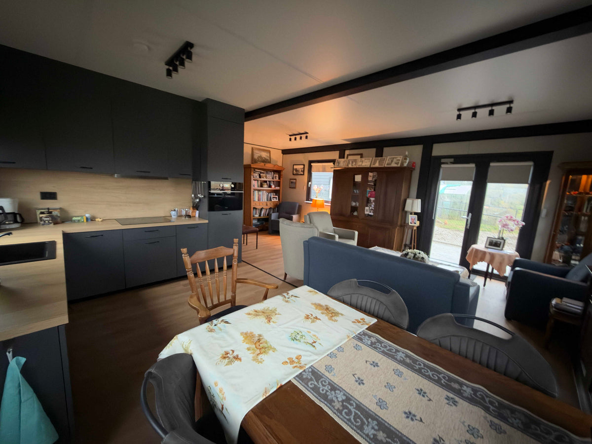 Mantelzorgunit 83m² (13x6,4m) - 2 slaapkamers - RO