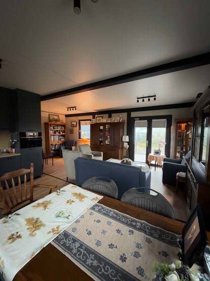 Mantelzorgunit 83m² (13x6,4m) - 2 slaapkamers - RO