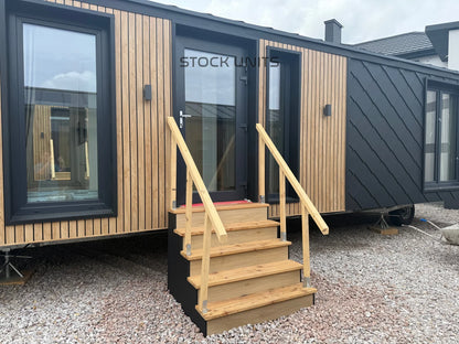 Tiny House “Onyx XL” – 57 m² Luxe Designwoning op Wielen met 2 Slaapkamers