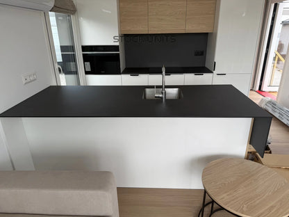 Tiny House “Onyx XL” – 57 m² Luxe Designwoning op Wielen met 2 Slaapkamers