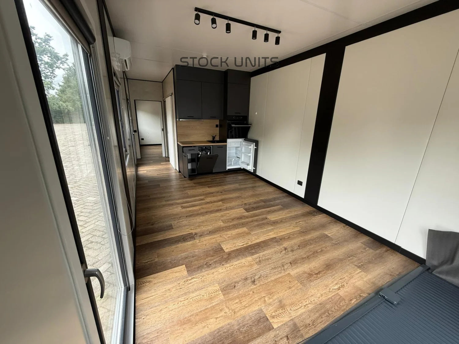 Noodwoning 11x3,2m RO - 1 slaapkamer