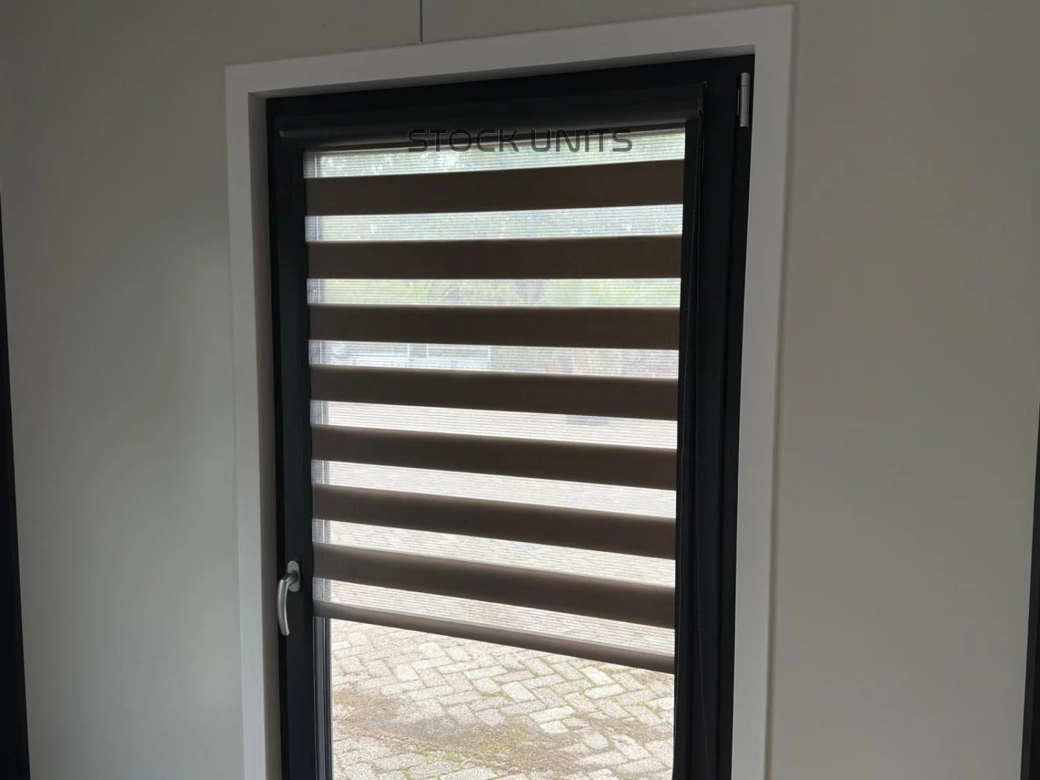 Noodwoning 11x3,2m RO - 1 slaapkamer