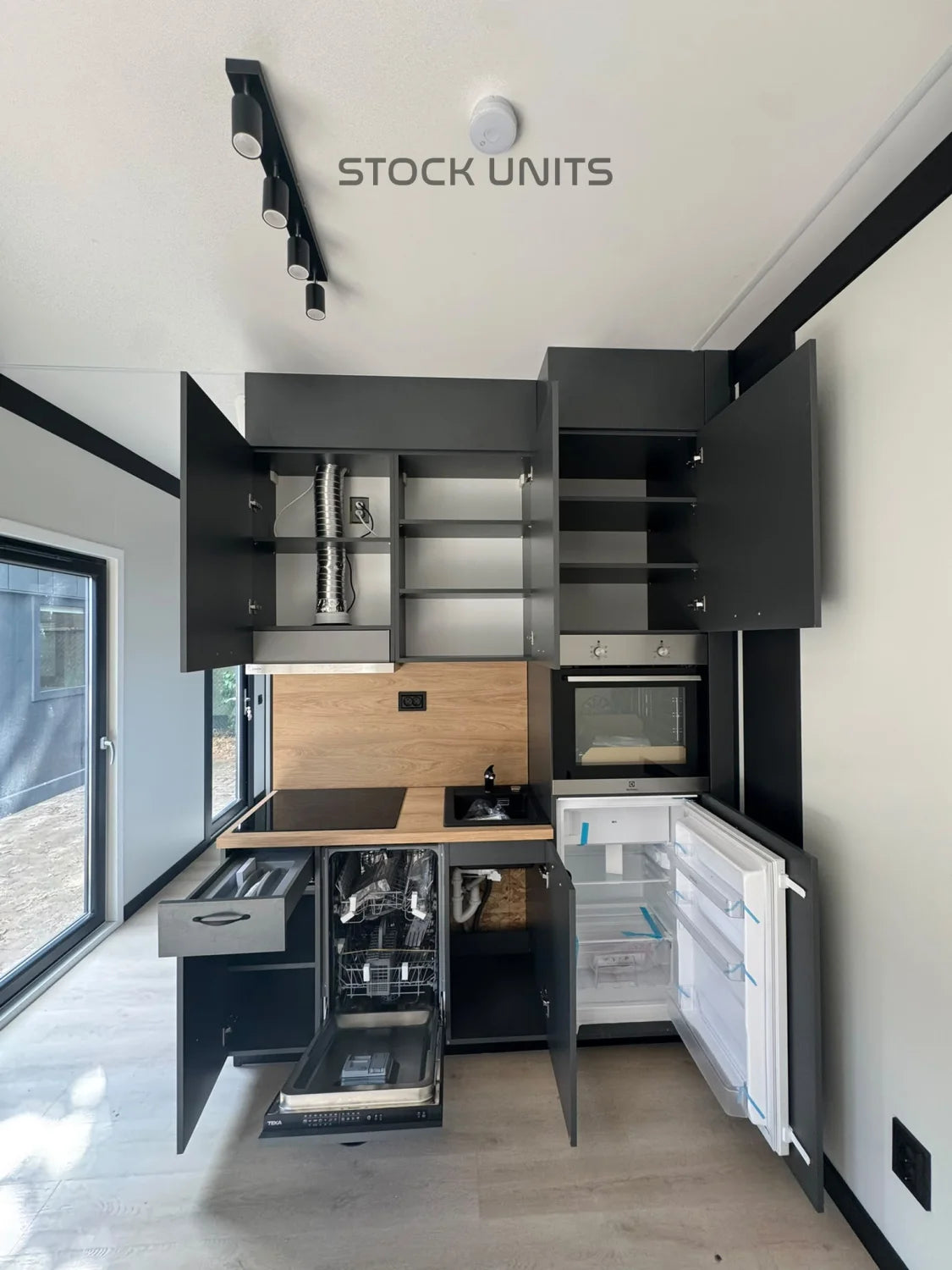 Woonunit 13,5x3,2m RO (SNF normering) - 2 slaapkamers