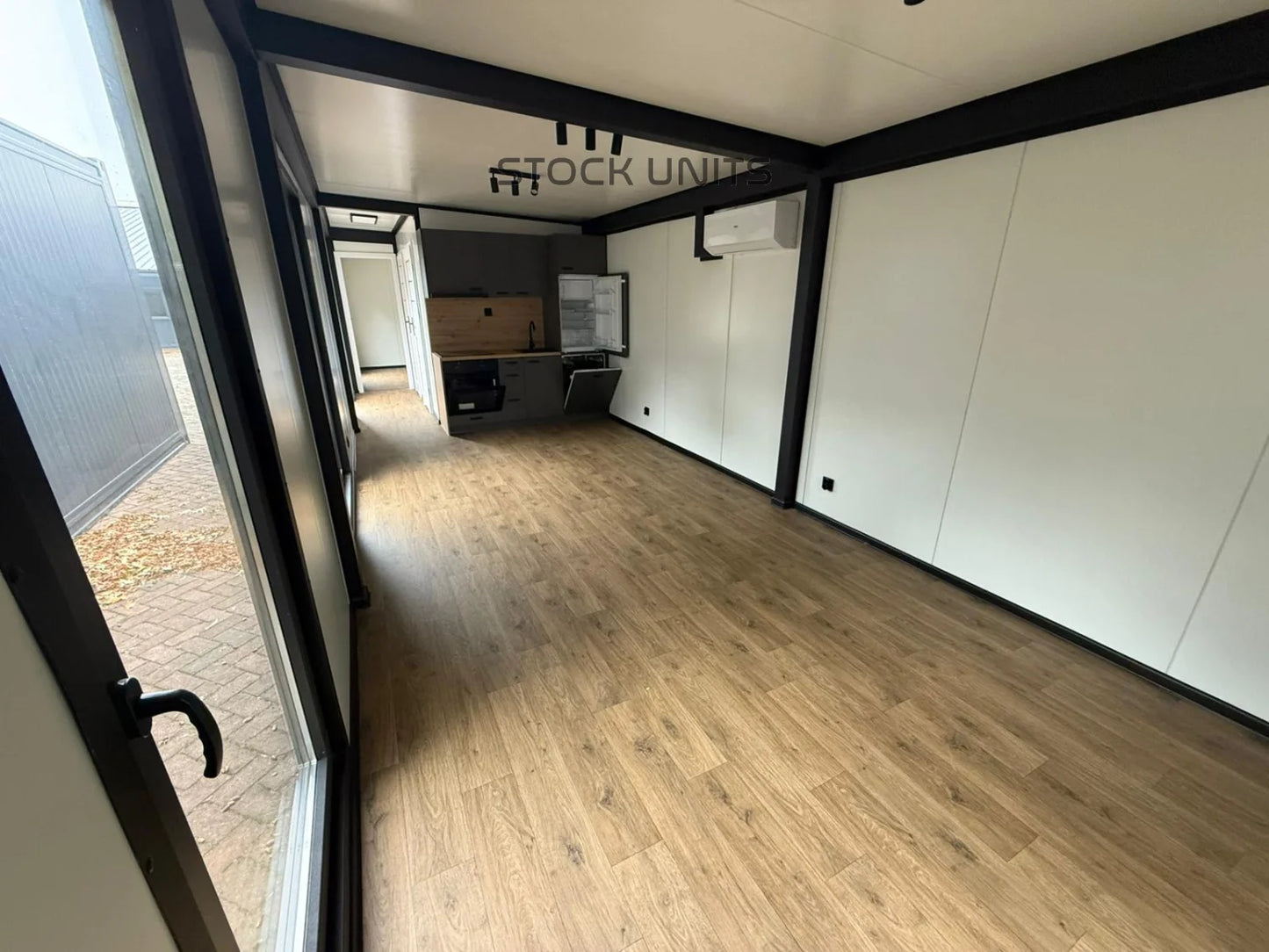 Woonunit 13x3,2m 42m2 - 1 slaapkamer (PL) - Direct leverbaar
