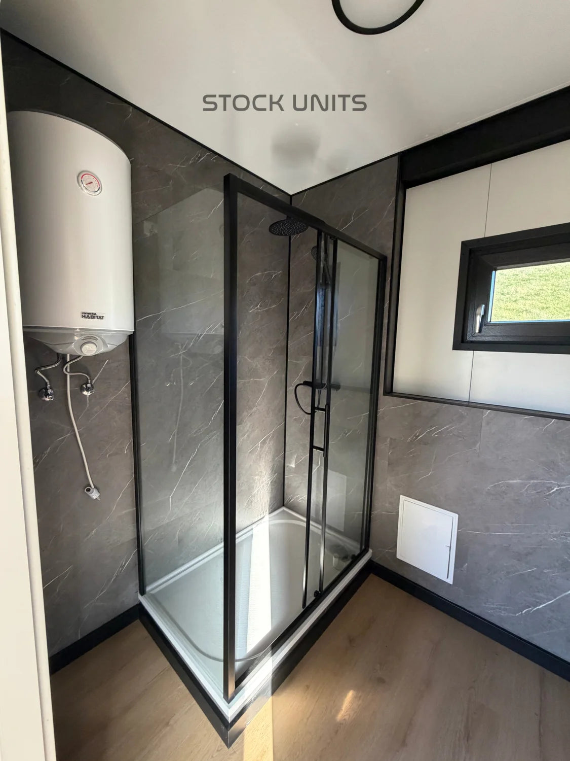 Woonunit 13x3,2m RO 42m2 - 1 slaapkamer - Direct leverbaar