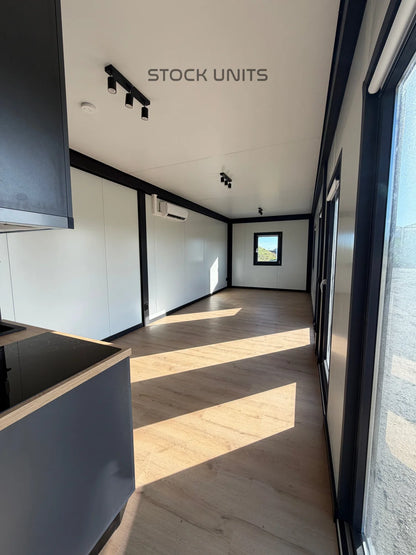 Woonunit 13x3,2m RO 42m2 - 1 slaapkamer - Direct leverbaar