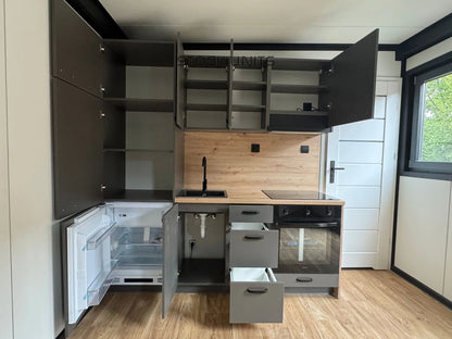 Tiny House 8x3,2m 1 slaapkamer