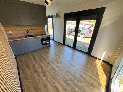 Woonunit 8x3,2m PL - 1 slaapkamer