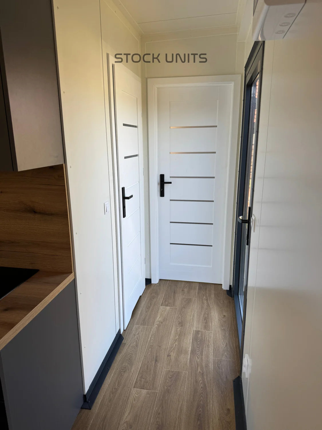 Woonunit 8x3,2m PL - 1 slaapkamer
