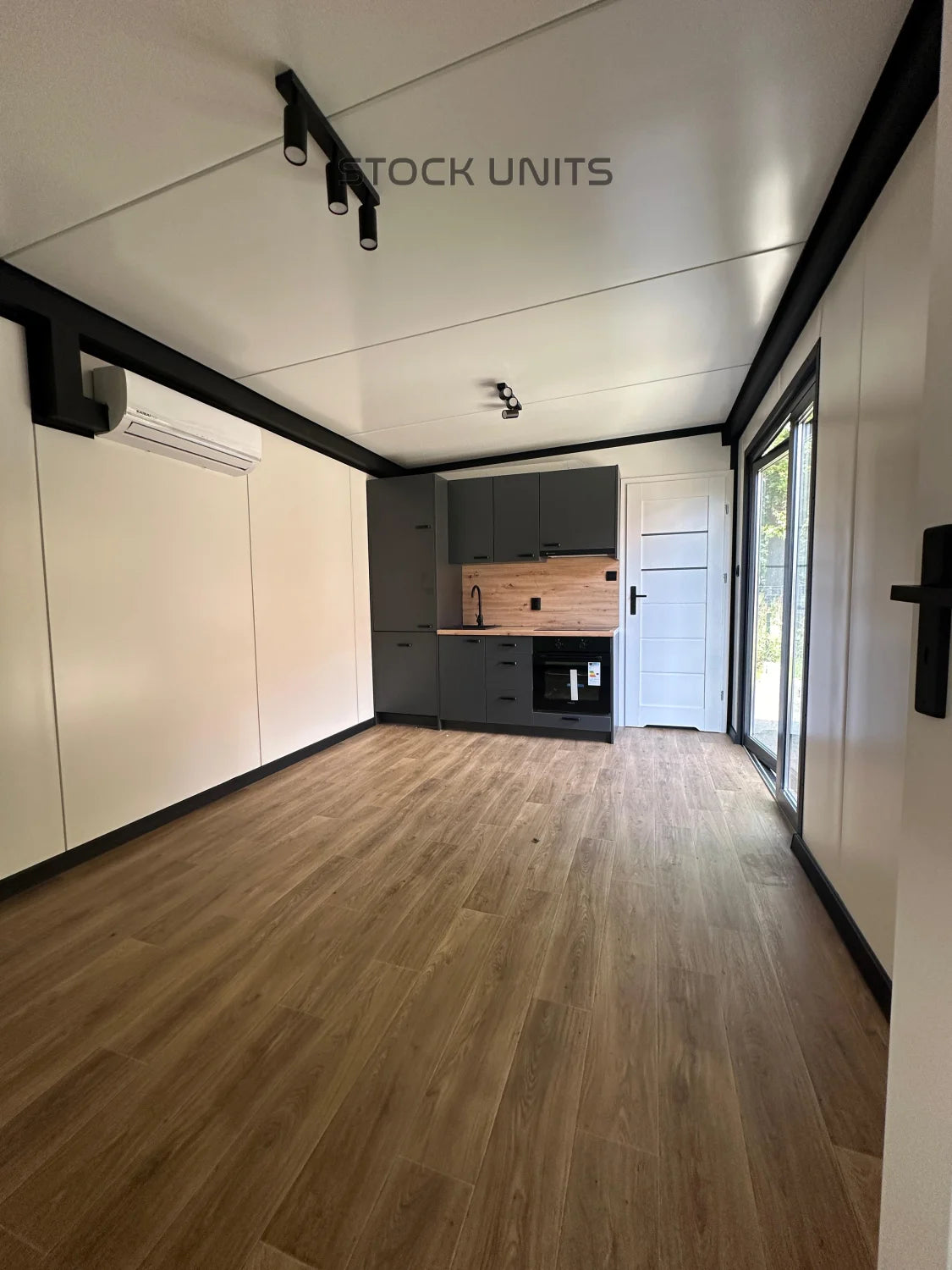 Woonunit/Tiny House 9X3 2M